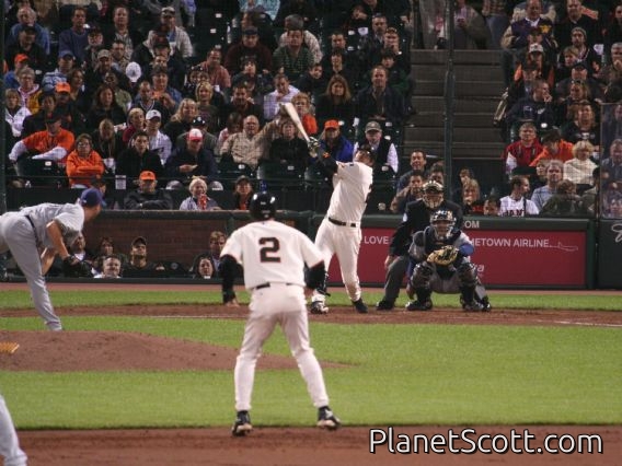 Klesko Fouls It Off (2007-08-24)